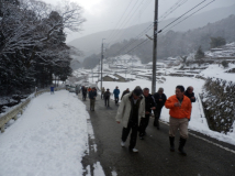 2014年1月19日 淡路島から来客 - 雪の岩座神を散策