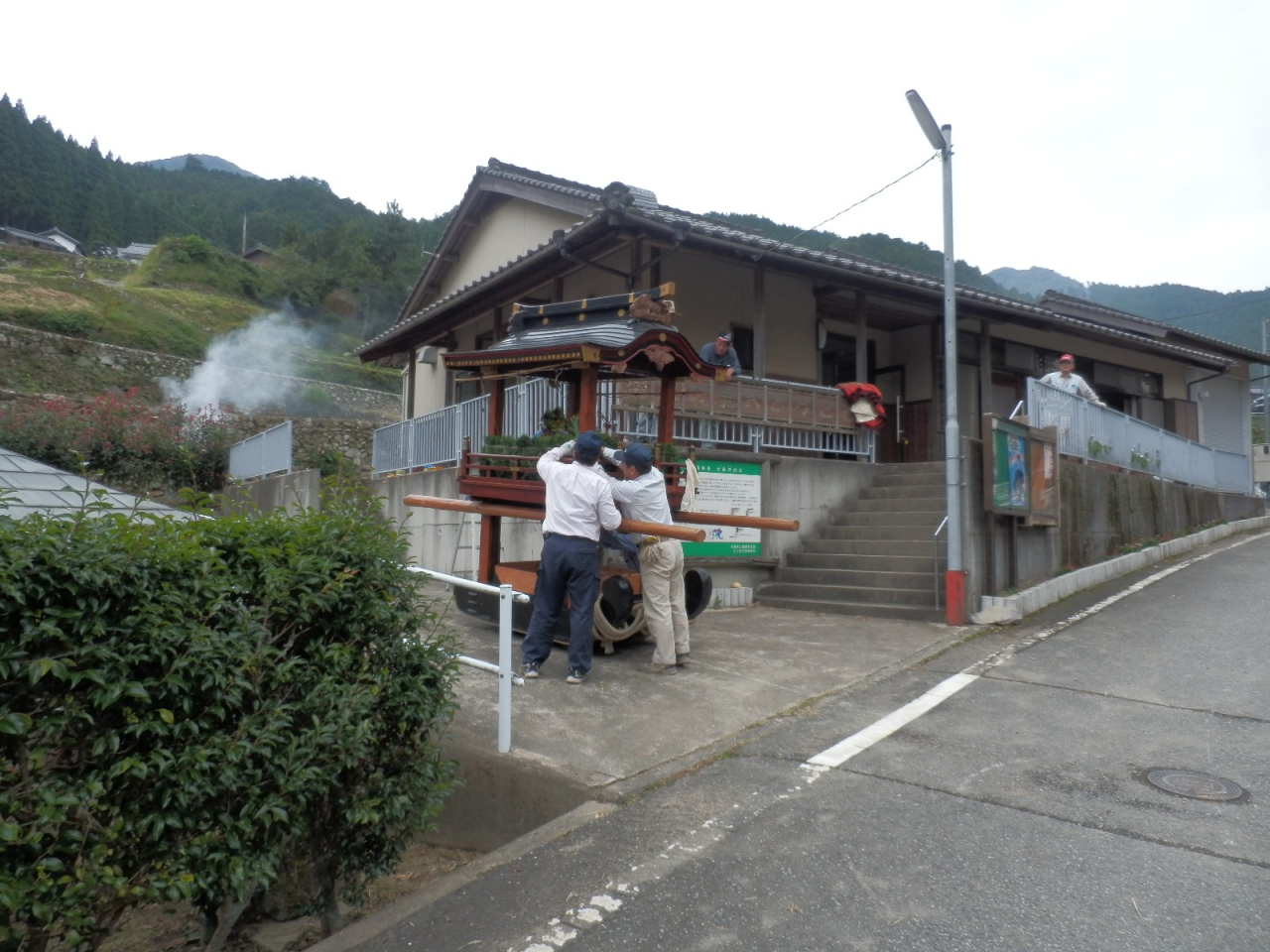 2012年秋祭宵宮 - 曳山車（ひきやま）の準備