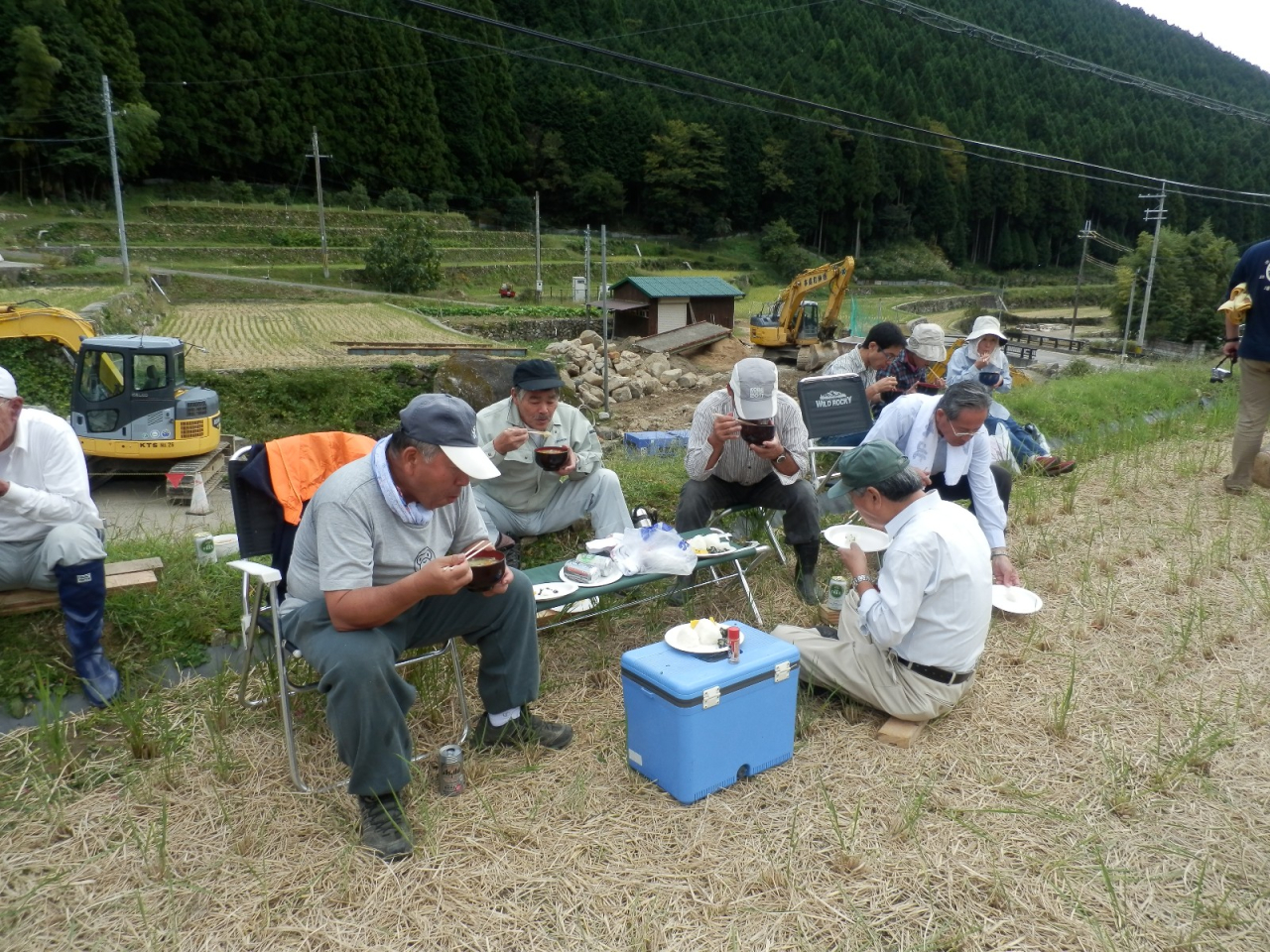 2012年 棚田オーナー収穫祭 - 昼食会（児玉さんたち）