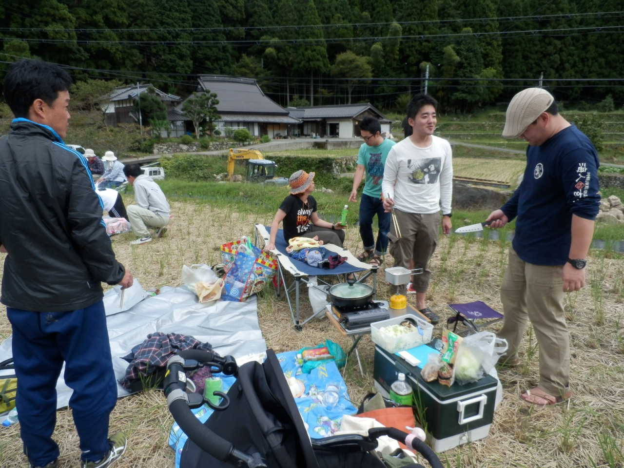 2012年 棚田オーナー収穫祭 - 昼食会（下野さんたち）