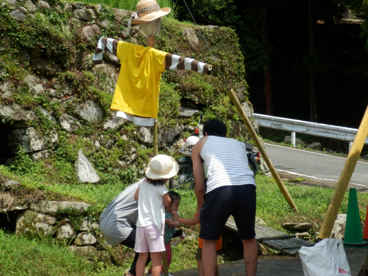 2014年 案山子祭 - 案山子を立てよう