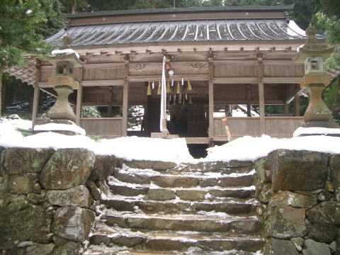 絵日記 2005-12-31 霊神社迎春準備