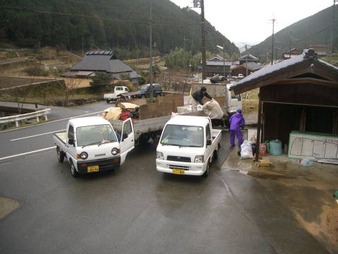 絵日記 2006-03-19 資源ゴミ回収